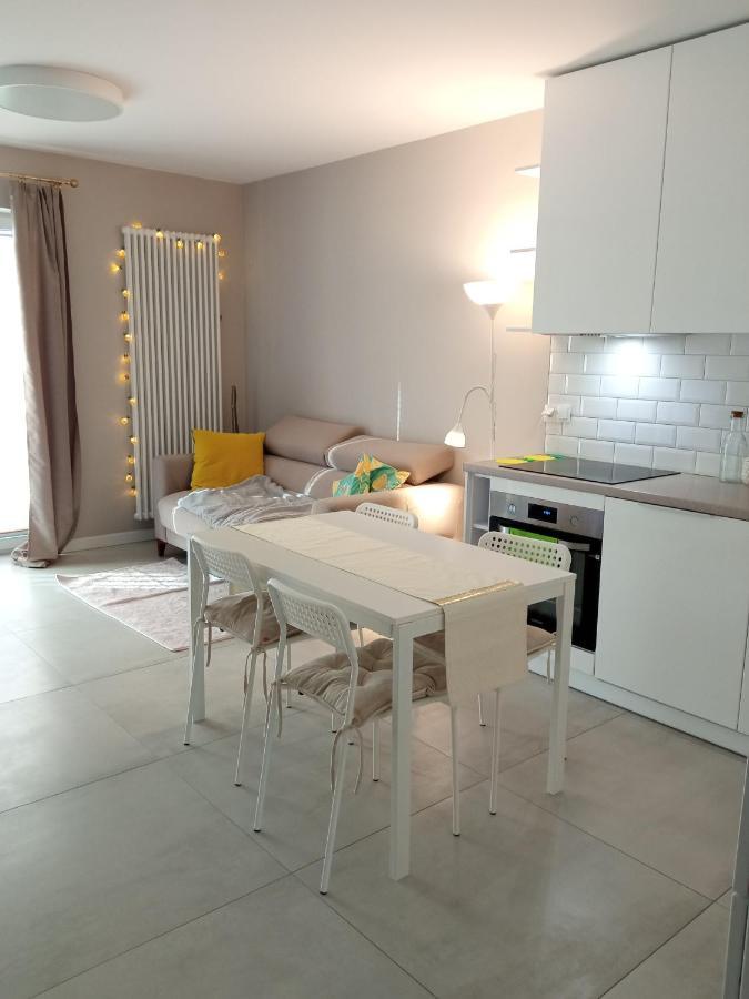 Zloty Apartament Bokserska Варшава Екстериор снимка